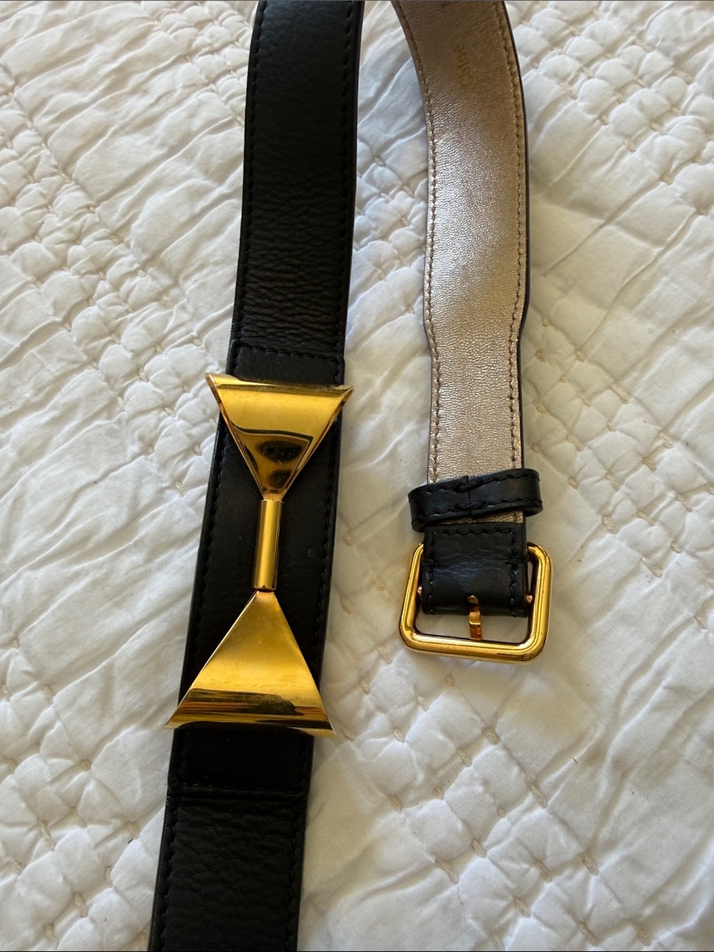 Chloe Black Leather Belt with Gold Bow - Picture 2 of 9